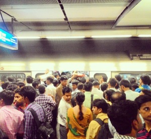 Commuters trying to board the metro 